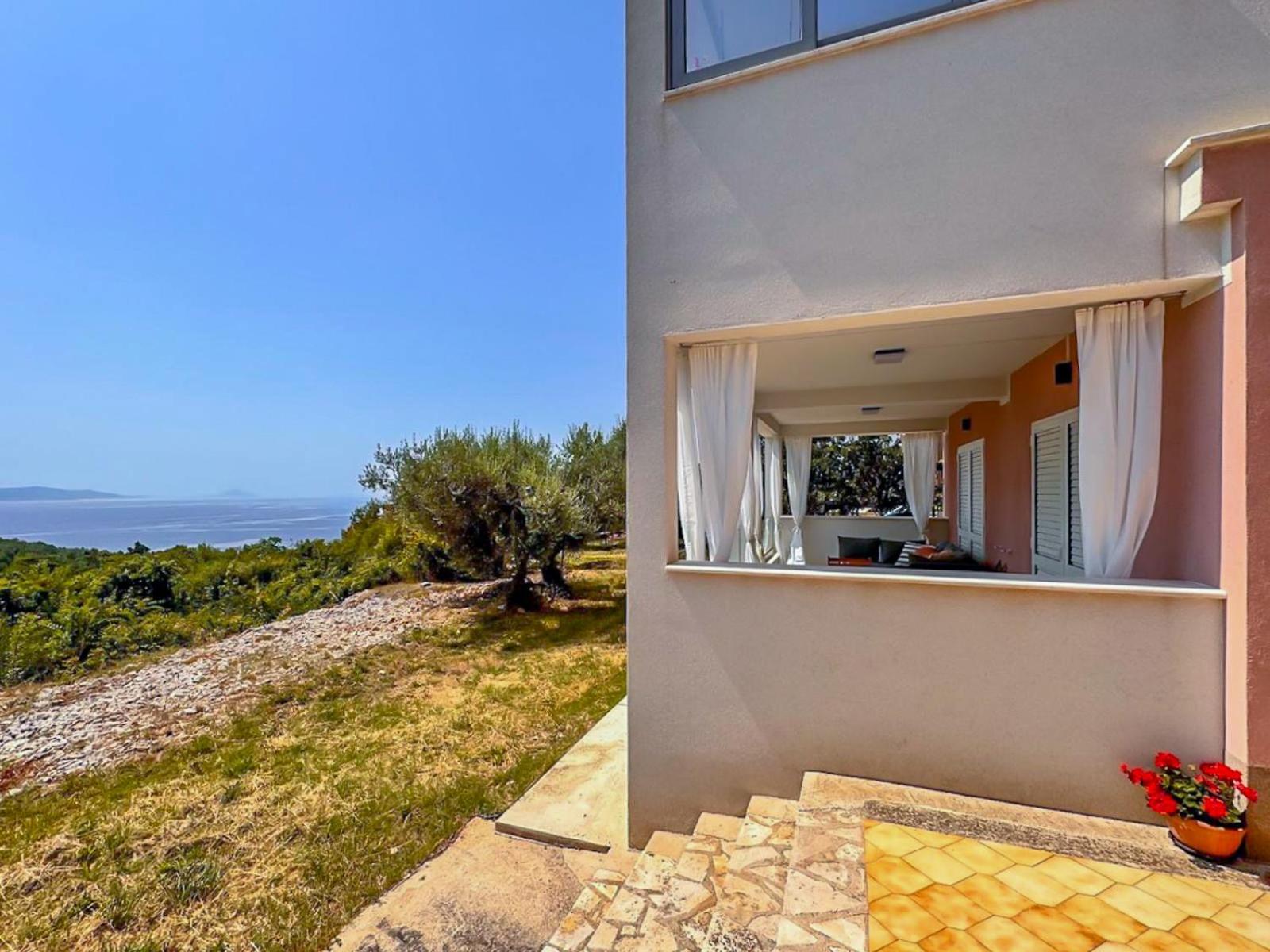 Studio Vesna With A Terrace And Sea View Rabac Esterno foto